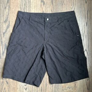 Lululemon Men’s Kahuna Shorts, Charcoal w/ pattern, Size 36, 11 inch Inseam